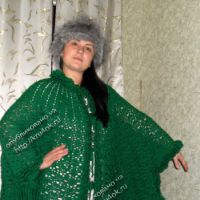 Зеленое пончо, связанное крючком Зеленое пончо, связанное крючком