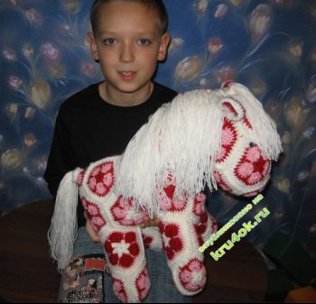 Новогодние игрушки крючком со схемами и описанием Новогодние игрушки крючком со схемами и описанием