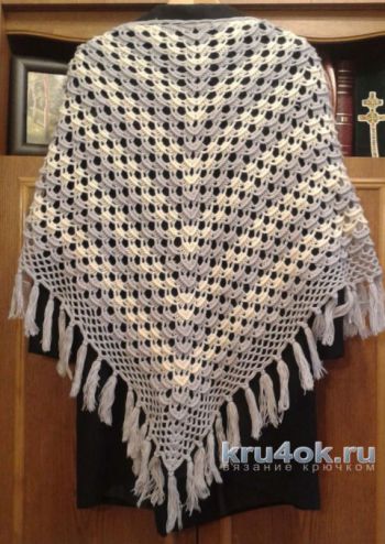 Вязаные крючком шали. Работы Галины Коржуновой. Вязание крючком.
