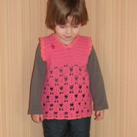 Ажурный жилет для девочки Ажурный жилет для девочки