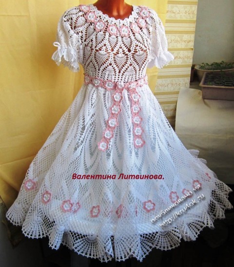 Ажурное платье крючком на выпускной "Жемчужинка"