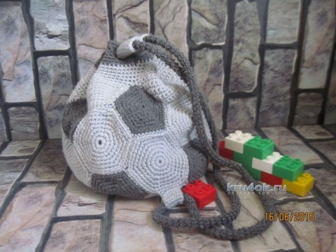 Вязаный крючком рюкзак - работа Ирины вязание и схемы вязания