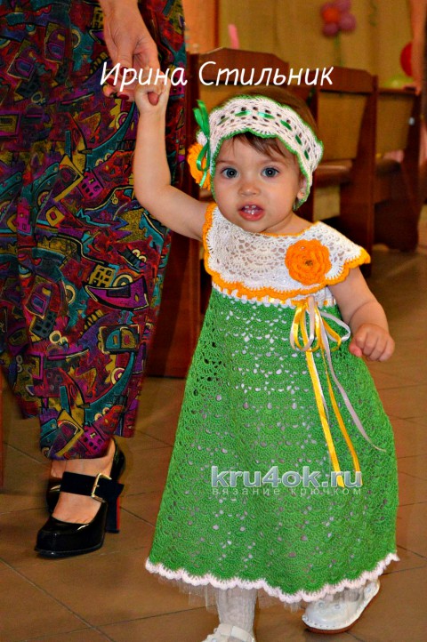 Вязаное детское платье. Работа Ирины Стильник вязание и схемы вязания