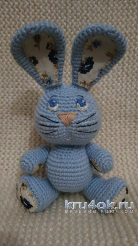 Игрушка заяц крючком. Работа Ксении вязание и схемы вязания