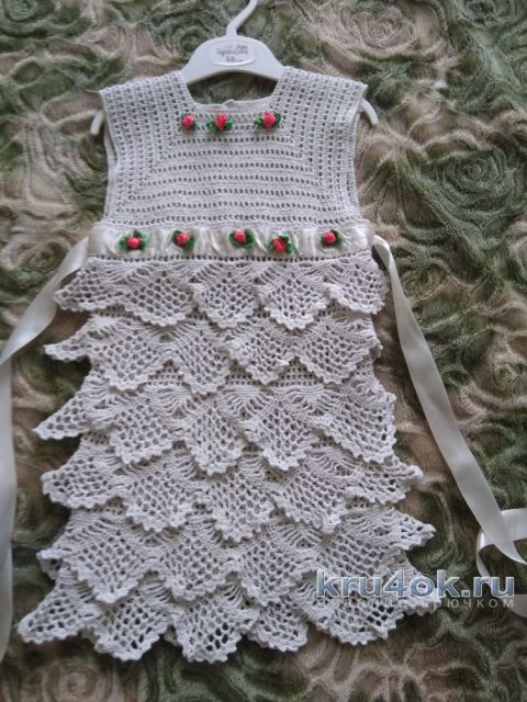Платье Белое облачко для девочки 1,5-2 лет вязание и схемы вязания
