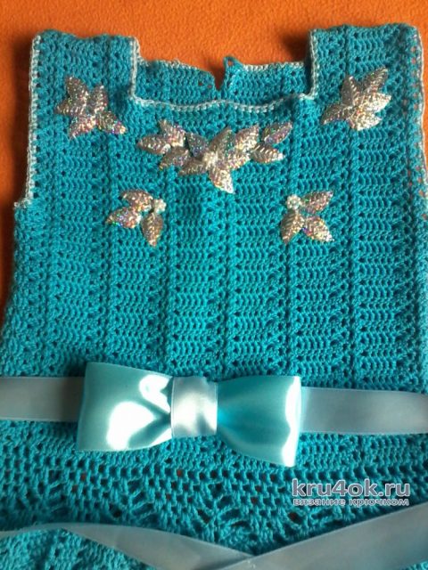 Вязаное детское платье. Работа Оксаны вязание и схемы вязания