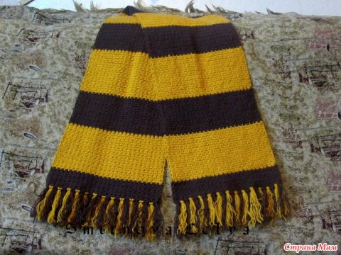 Вязаный крючком шарф в стиле Гарри Поттера