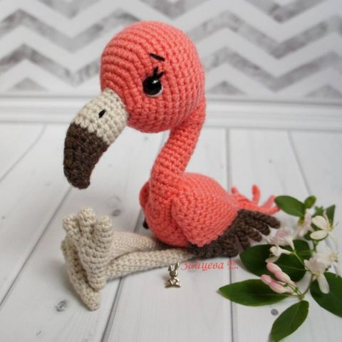 Малыш фламинго, связанный крючком 0