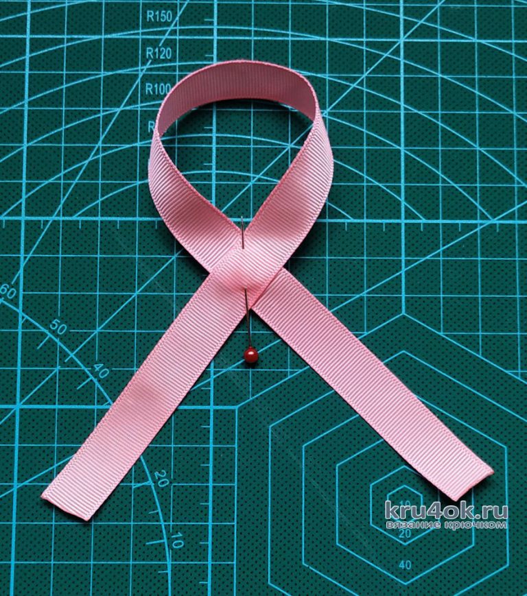 Бант из атласной ленты, 15 простых способов как завязать банты на подарок
