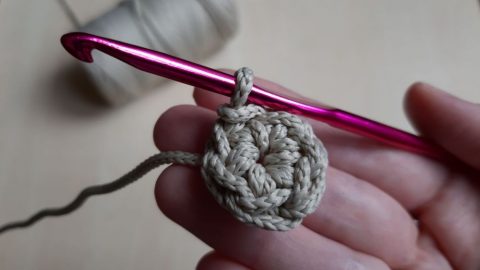 Как начать круг крючком без кольца амигуруми - видео урок вязание и схемы вязания