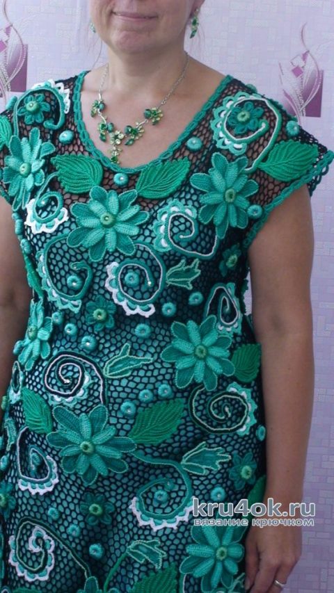 Платье Изумруд связано ирландским кружевом. Работа Людмилы Савельевой вязание и схемы вязания