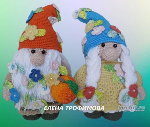 Цветочный гном - игрушка крючком. Работы Елены Трофимовой